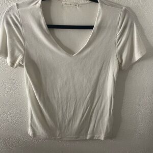 Women’s white top extra layer